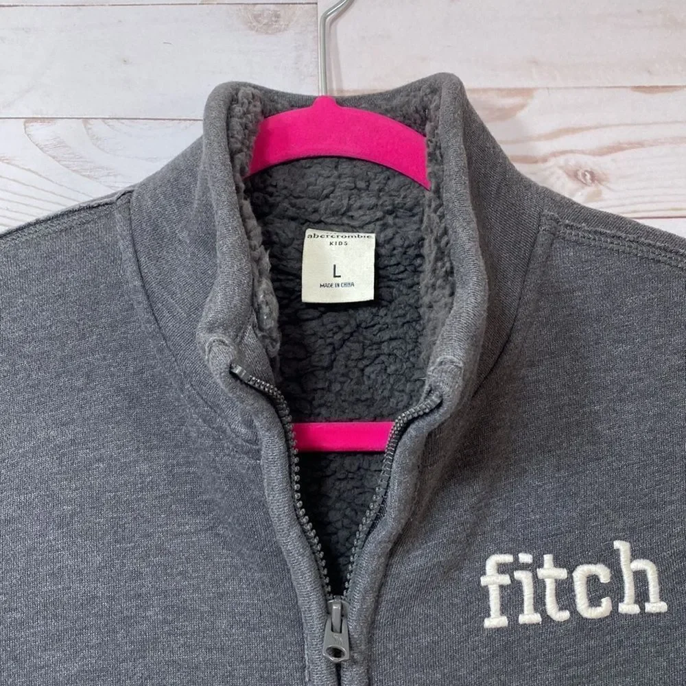 Abercrombie Kids Gray Zip Long Sleeve Jacket